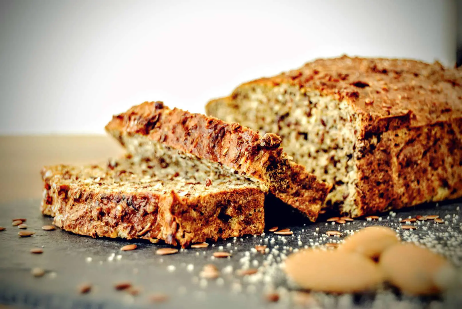 Low Carb Brot Rezept mit Mandelmehl und Quark | Choose Your Level™