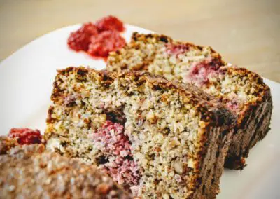 himbeer bananenbrot paleo