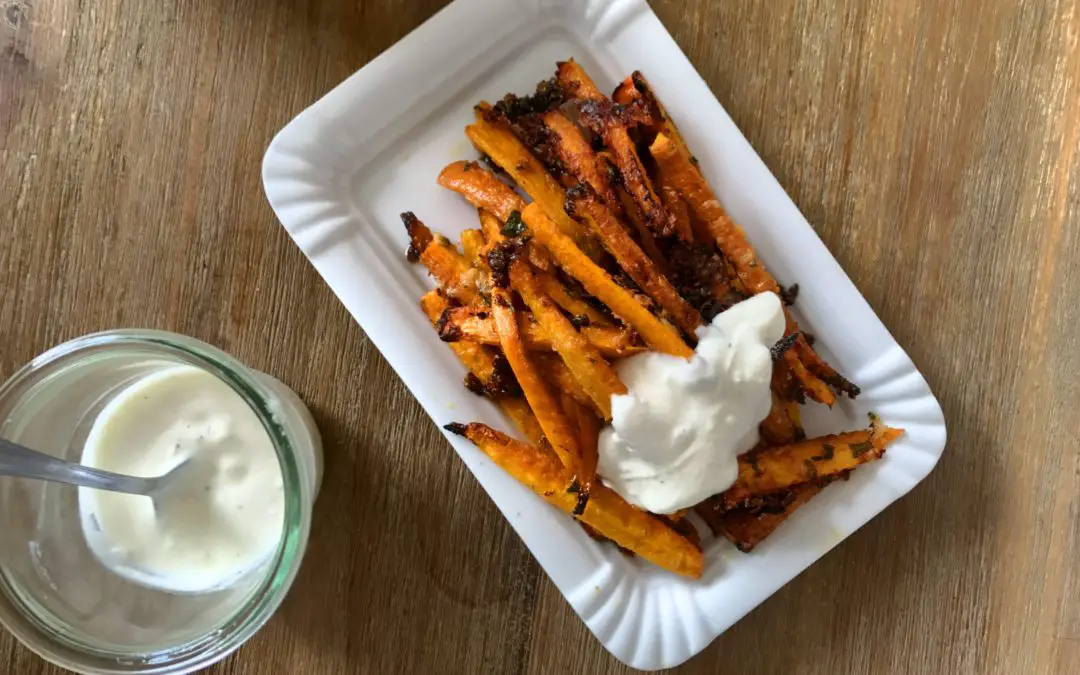 Rezept: Gesunde Möhren Pommes oder Süßkartoffel Pommes – selber machen