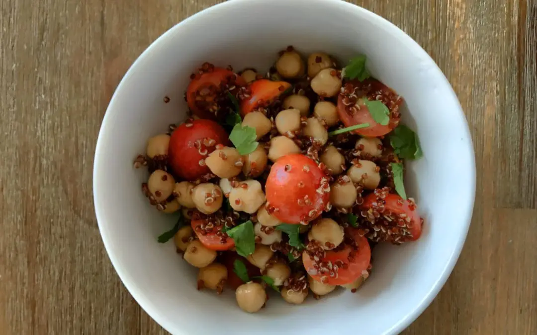 Paleo Rezept mit Kichererbsen und Quinoa