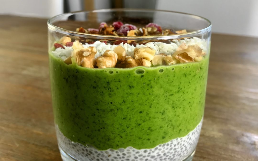 Detox Chia Smoothie Bowl