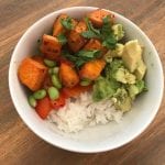 Süßkartoffel Bowl mit Avocado